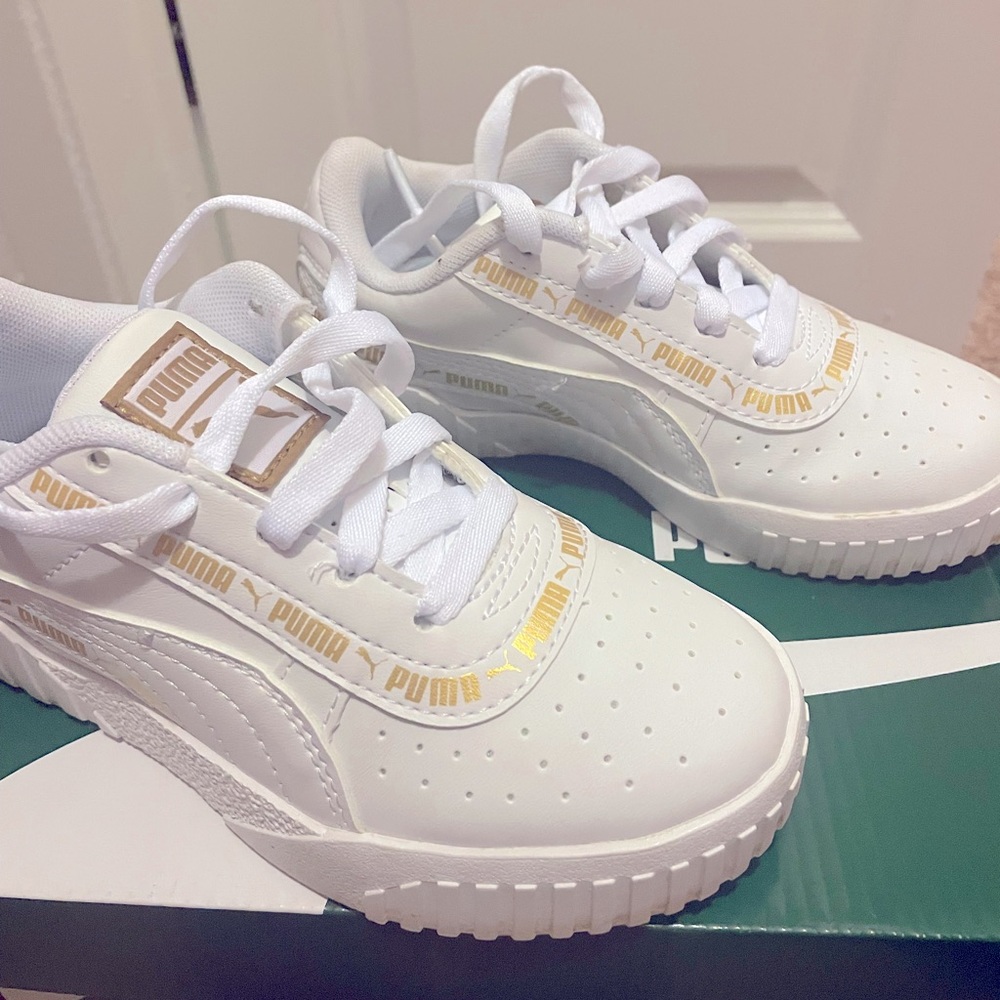 Cute white girl tennies